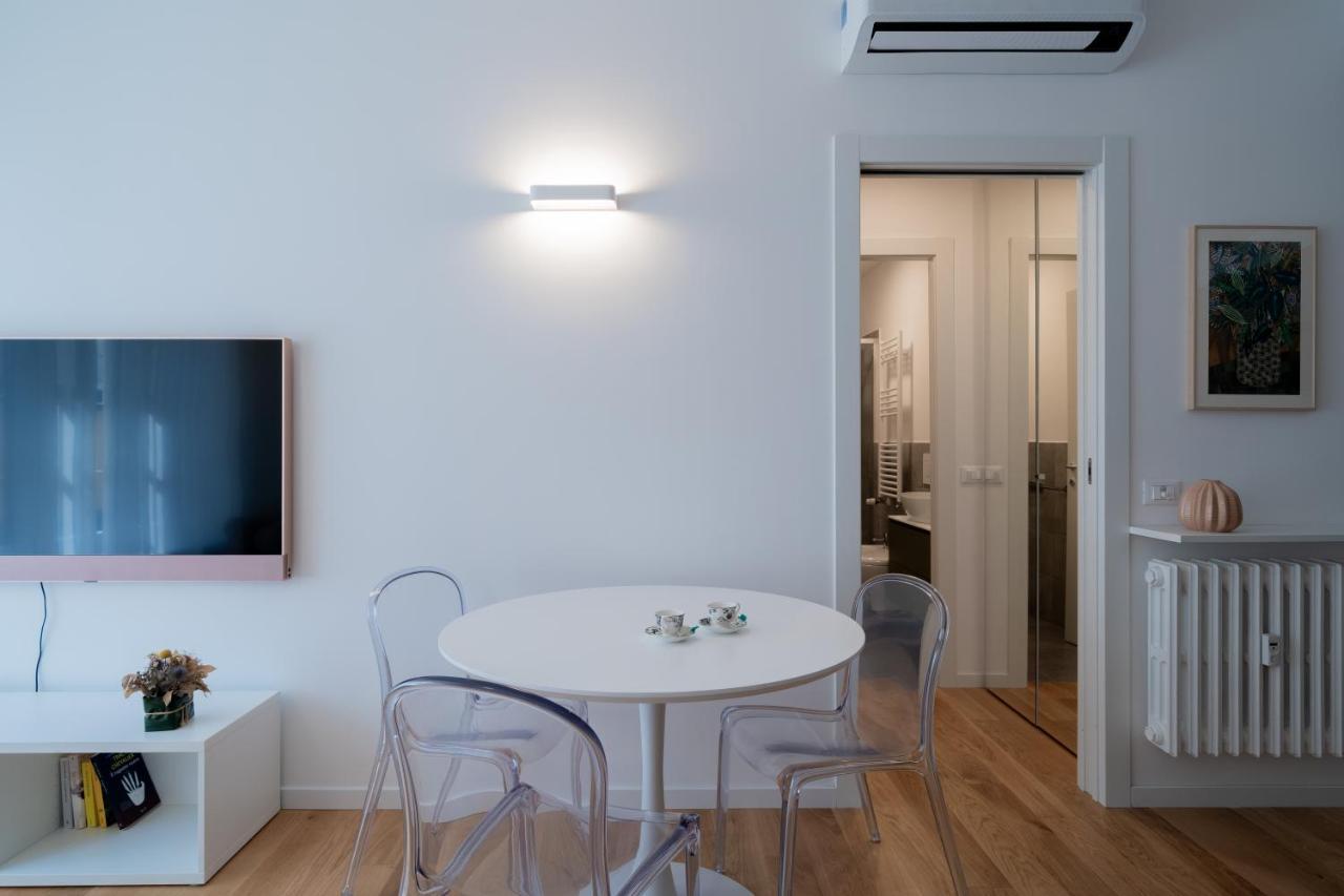 Milano Apartments S Agostino - Porta Genova Ngoại thất bức ảnh