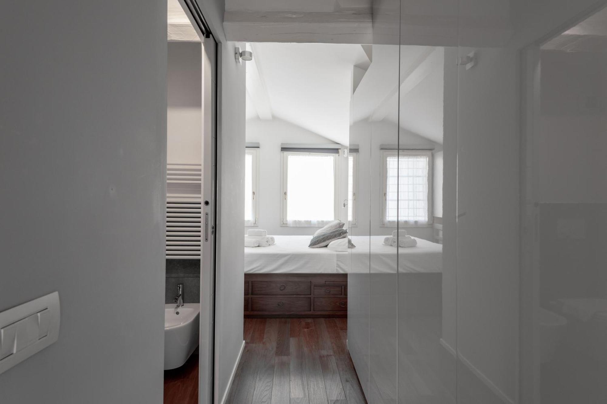 Milano Apartments S Agostino - Porta Genova Ngoại thất bức ảnh