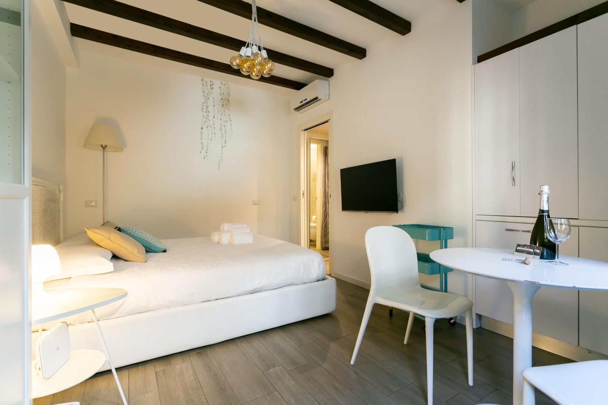 Milano Apartments S Agostino - Porta Genova Ngoại thất bức ảnh