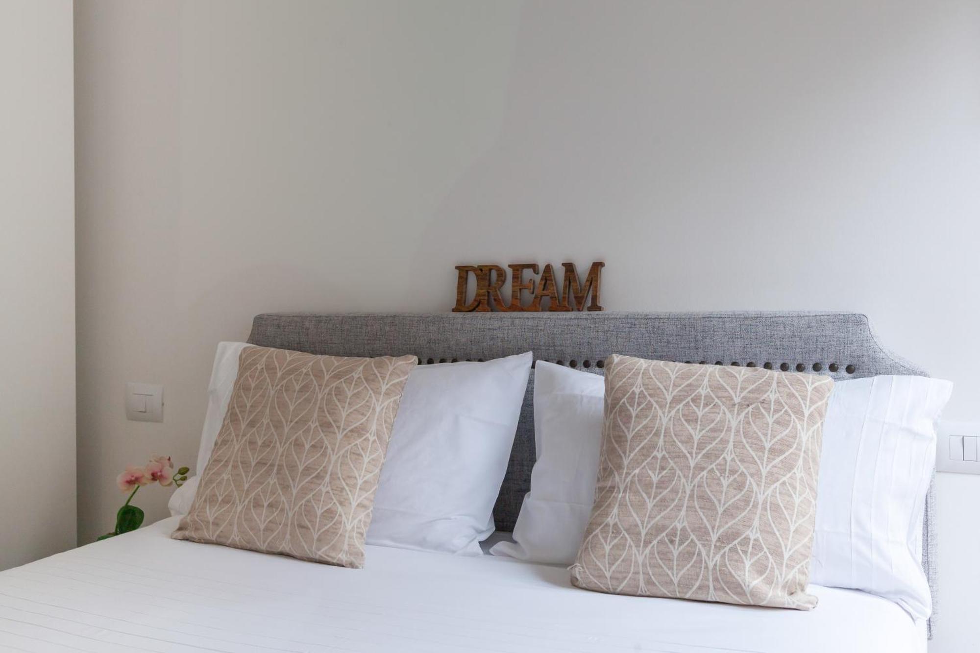 Milano Apartments S Agostino - Porta Genova Ngoại thất bức ảnh